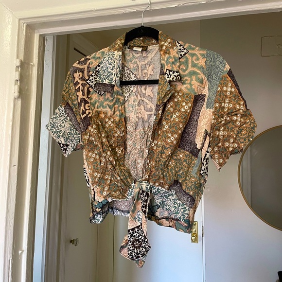 VINTAGE CROP TOP - Picture 1 of 7